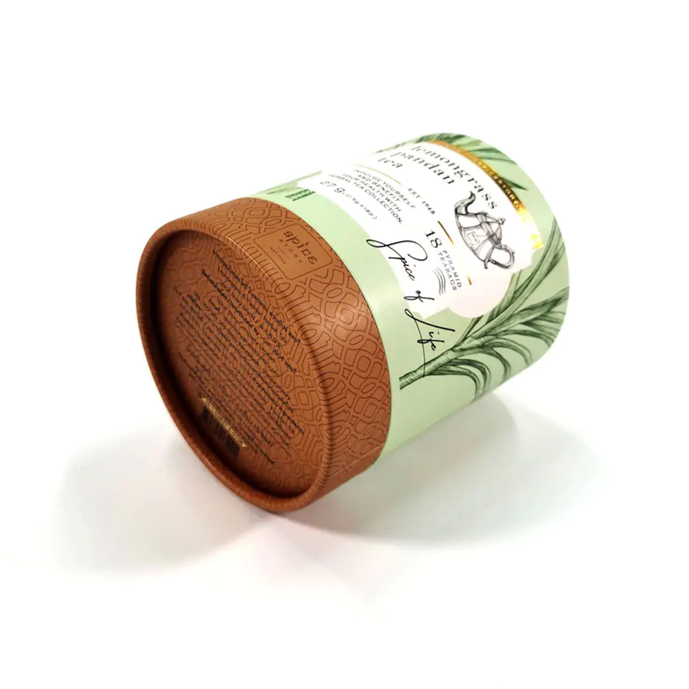 Бумажная трубка с травяным чаем