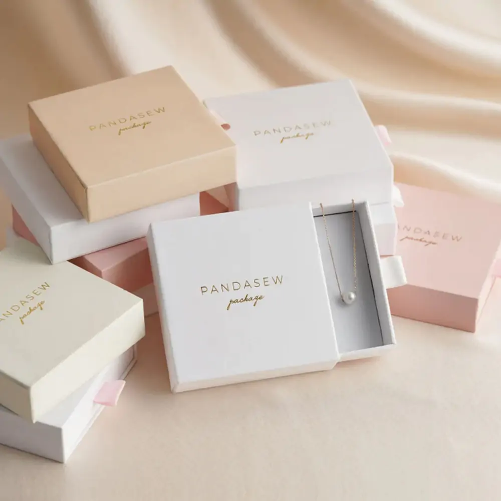 Unlock the Power of Personalized Jewelry Packaging: A Guide to Strengthening Your Brand