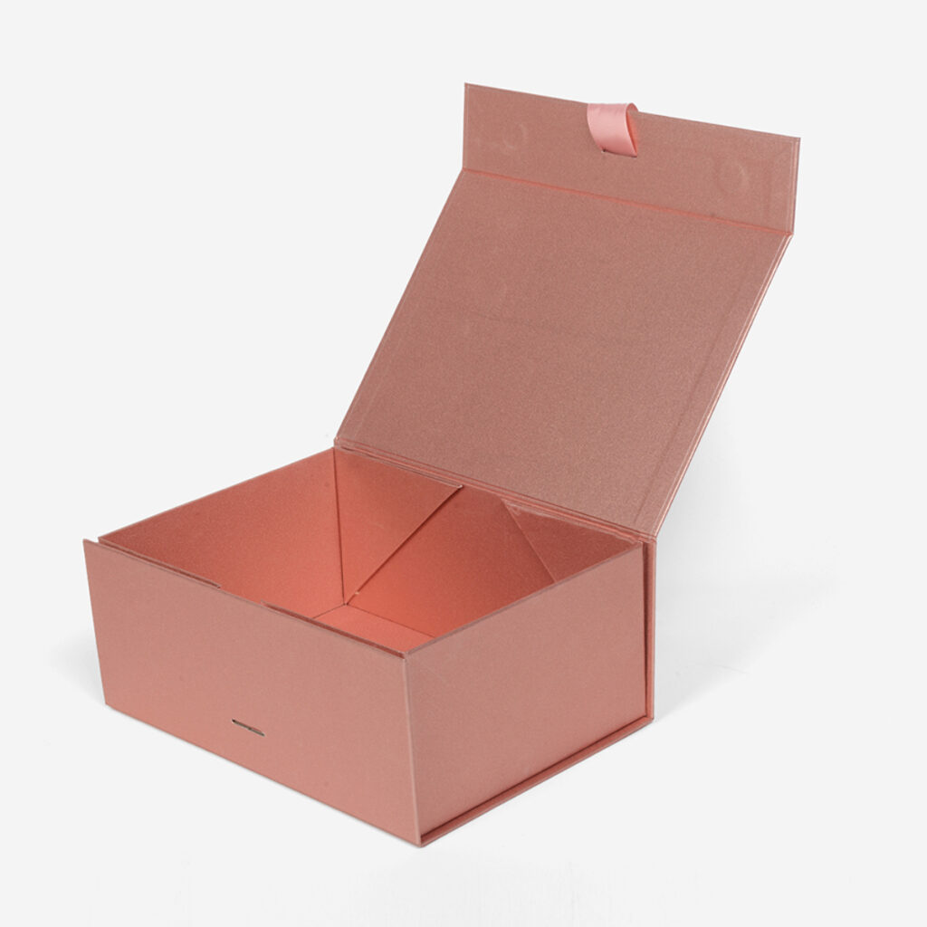 Zložljiva magnetna darilna škatla